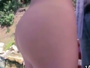 Beautiful ass Karlie Montana gets her pussy pleasured