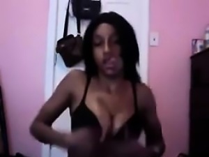 Sexy Black Teen Shakes Her Ass At Home