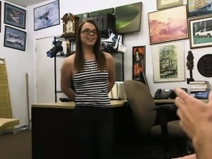 Babe in glasses pawns her pussy and banged at the pawnshop