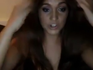 Cam Babe Flashing Her Tits
