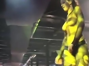 public porn shows on stage