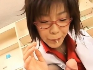 Kasumi Uehara kinky doctor strokes penis