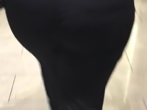 Big booty black milf in black dress pants vpl