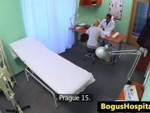 Czech amateur patient railed by the doctor
