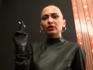 Leather Domme smoking