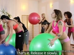 Lesbian fitness coach in threesome in the gym