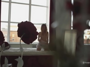 Sexy russian amateur babes teasing in softcore video